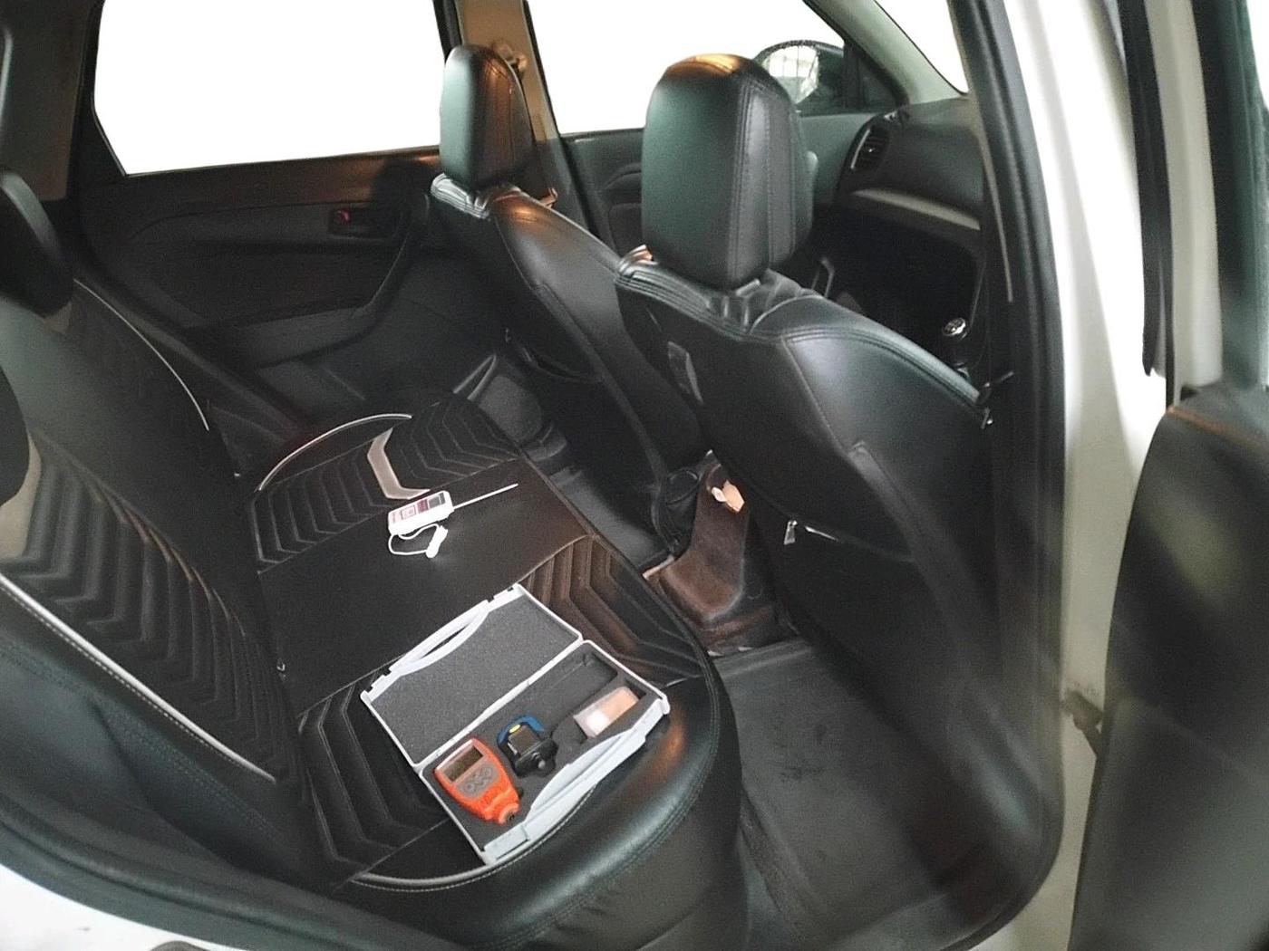 2018 Maruti Vitara Brezza VDI, Diesel, Manual, 2,11,555 km, interior
