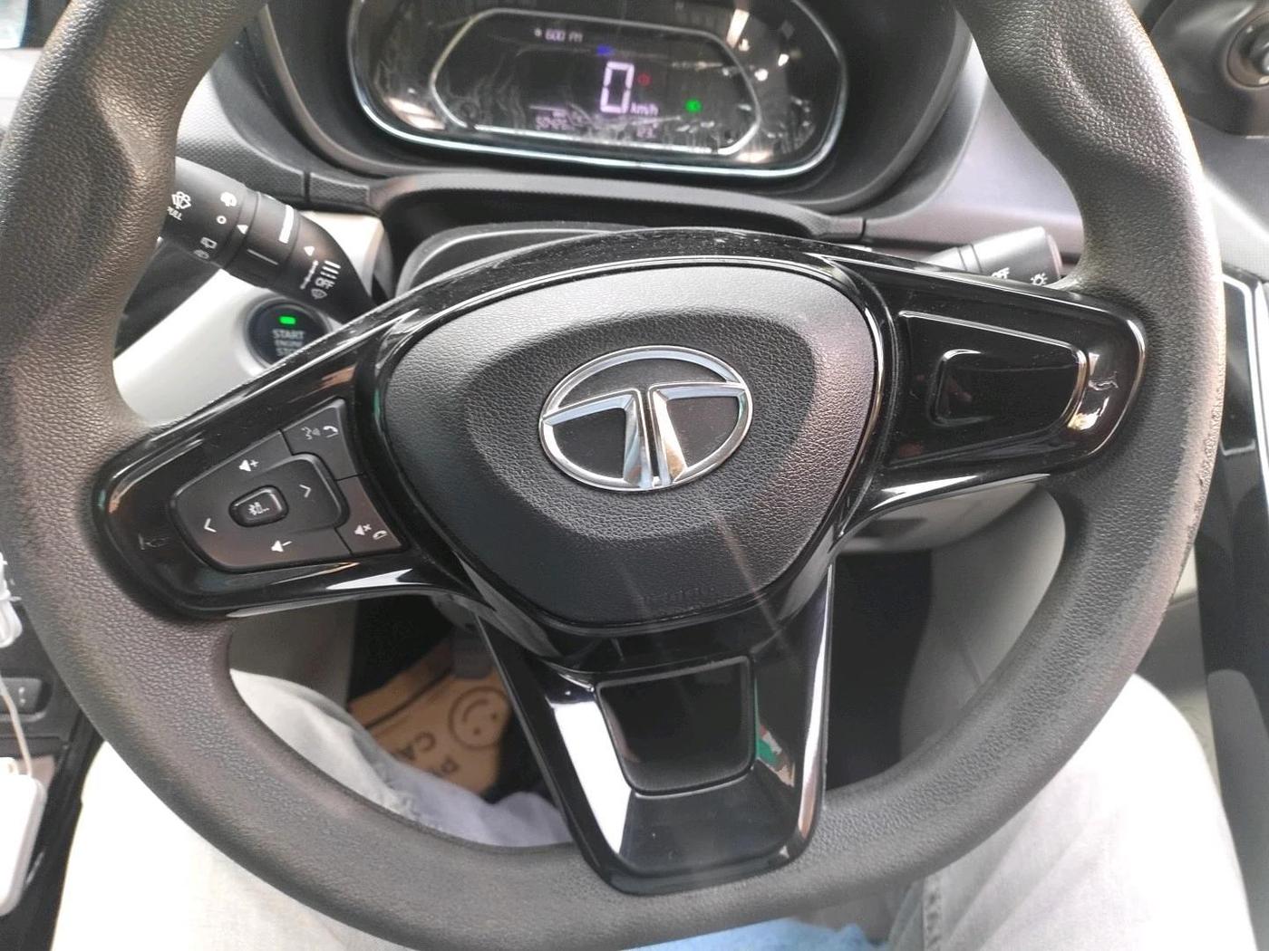 2022 Tata NEXON XZ PLUS DIESEL, Diesel, Manual, 50,898 km, interior
