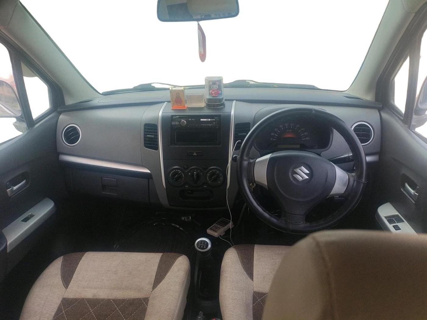 2012 Maruti Wagon R 1.0 LXI, Petrol, Manual, 1,10,795 km, interior