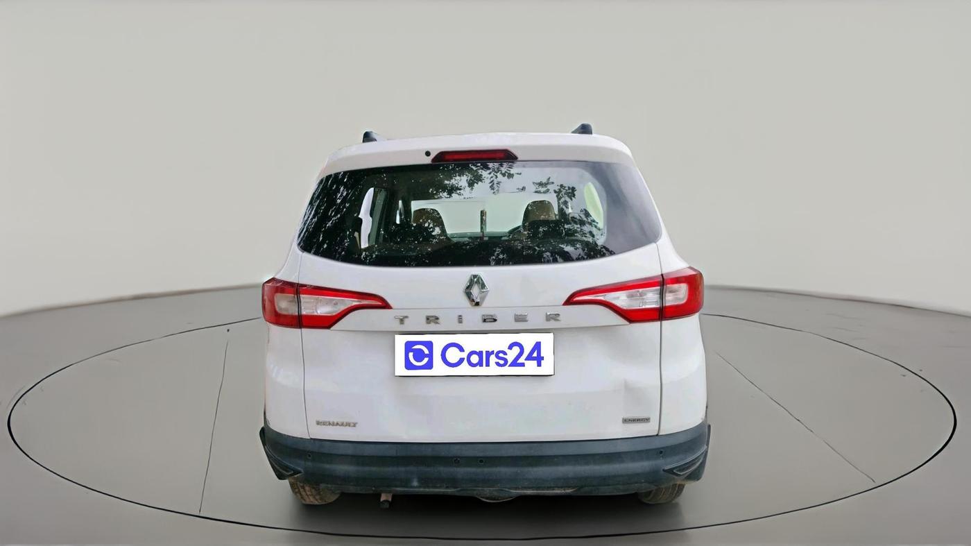 2021 Renault TRIBER RXE MT, Petrol, Manual, 38,826 km, exterior