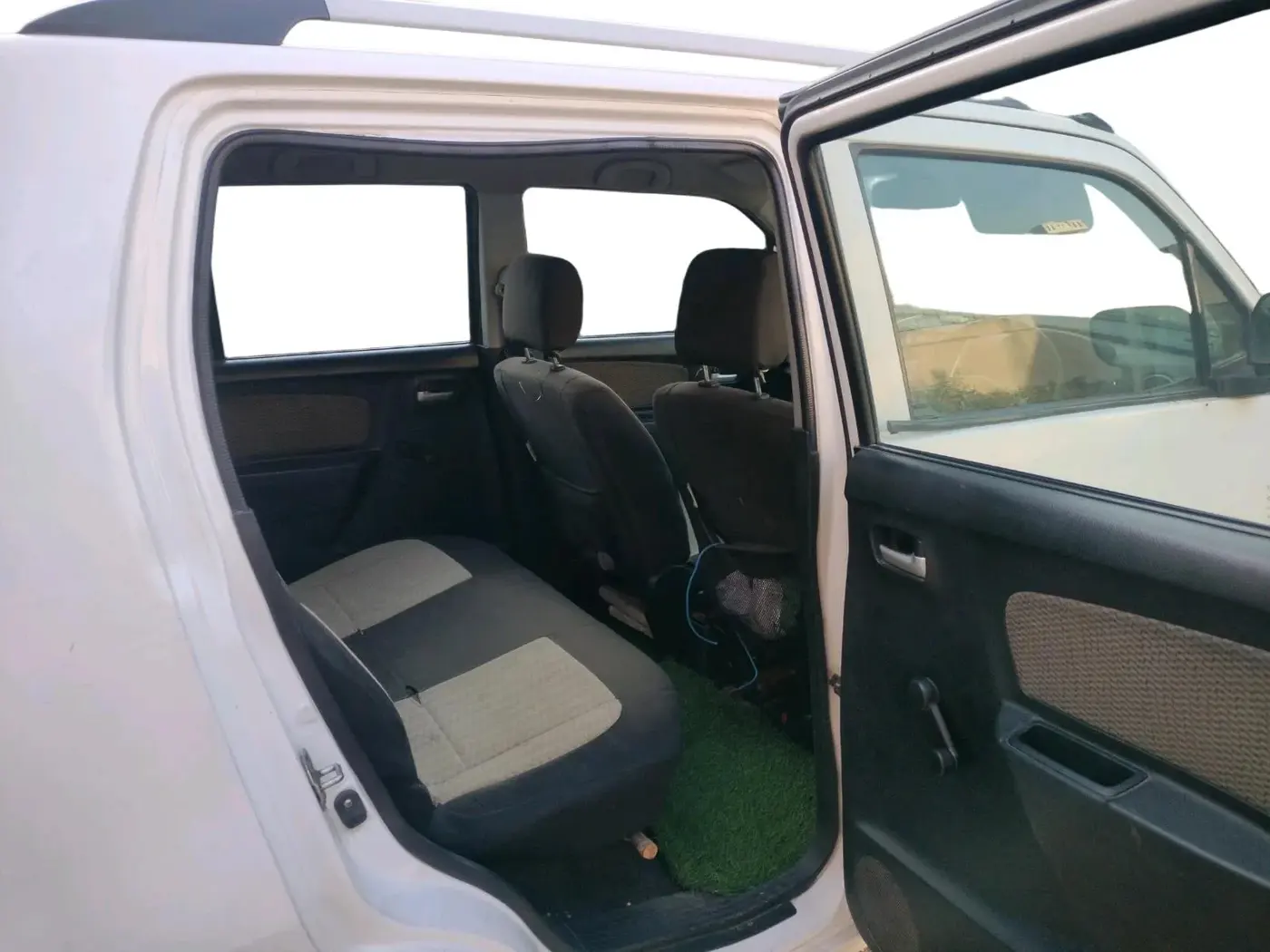 2015 Maruti Wagon R 1.0 LXI CNG, CNG, Manual, 1,62,294 km, interior