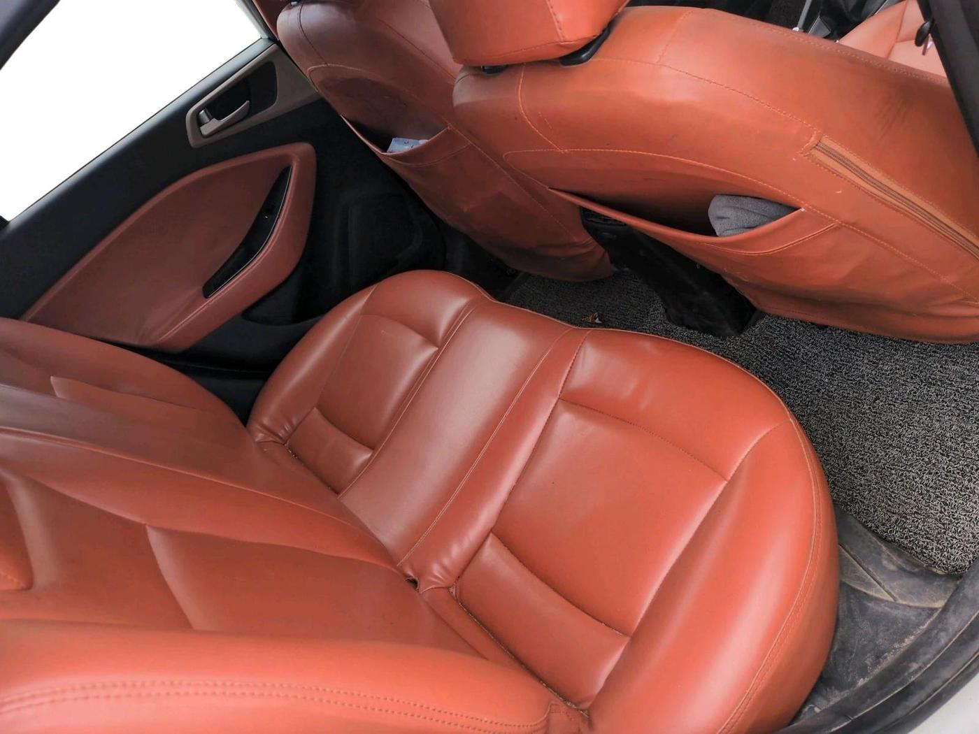 2019 Hyundai Elite i20 MAGNA PLUS 1.2, CNG, Manual, 1,08,672 km, interior