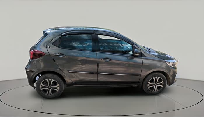 2023 Tata Tiago XT CNG, CNG, Manual, 66,140 km, exterior