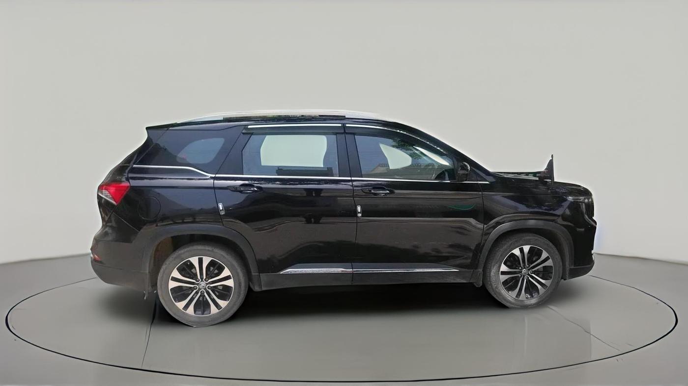 2021 MG HECTOR PLUS SHARP 2.0 DIESEL TURBO MT 6-STR, Diesel, Manual, 54,443 km, exterior