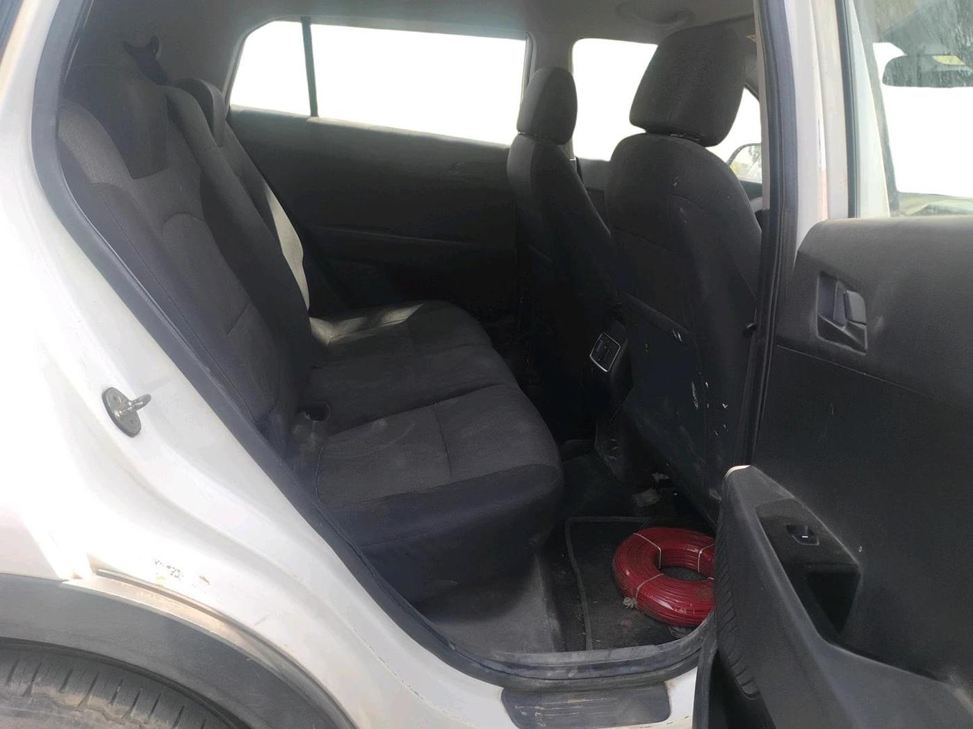 2018 Hyundai Creta E PLUS 1.6 PETROL, Petrol, Manual, 1,02,950 km, interior