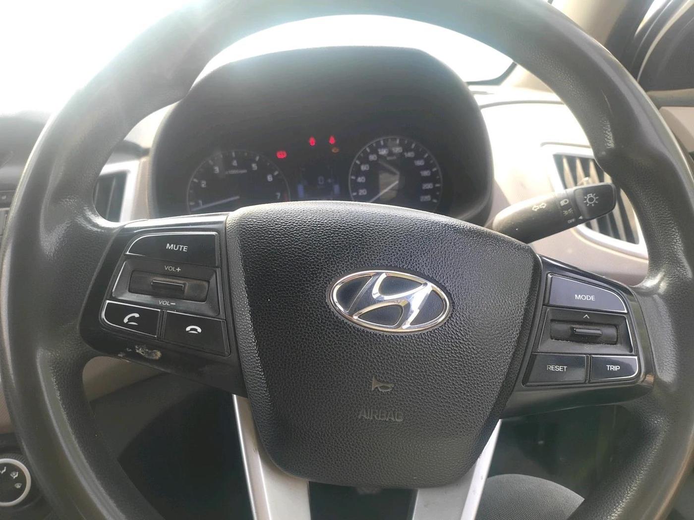 2018 Hyundai Creta E PLUS 1.6 PETROL, Petrol, Manual, 1,02,950 km, interior