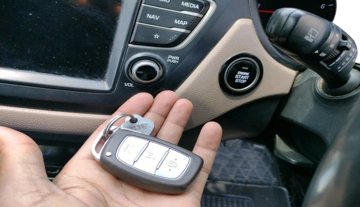 2018 Hyundai Elite i20 ASTA 1.2 (O), Petrol, Manual, 64,824 km, interior