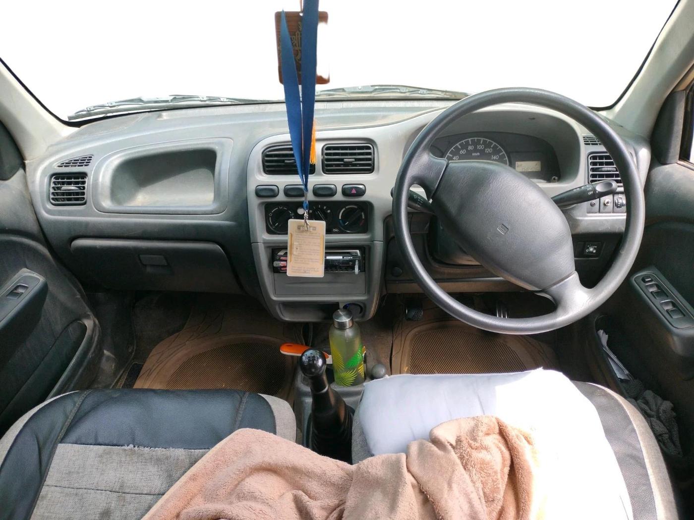 2011 Maruti Alto LXI, CNG, Manual, 1,58,406 km, interior
