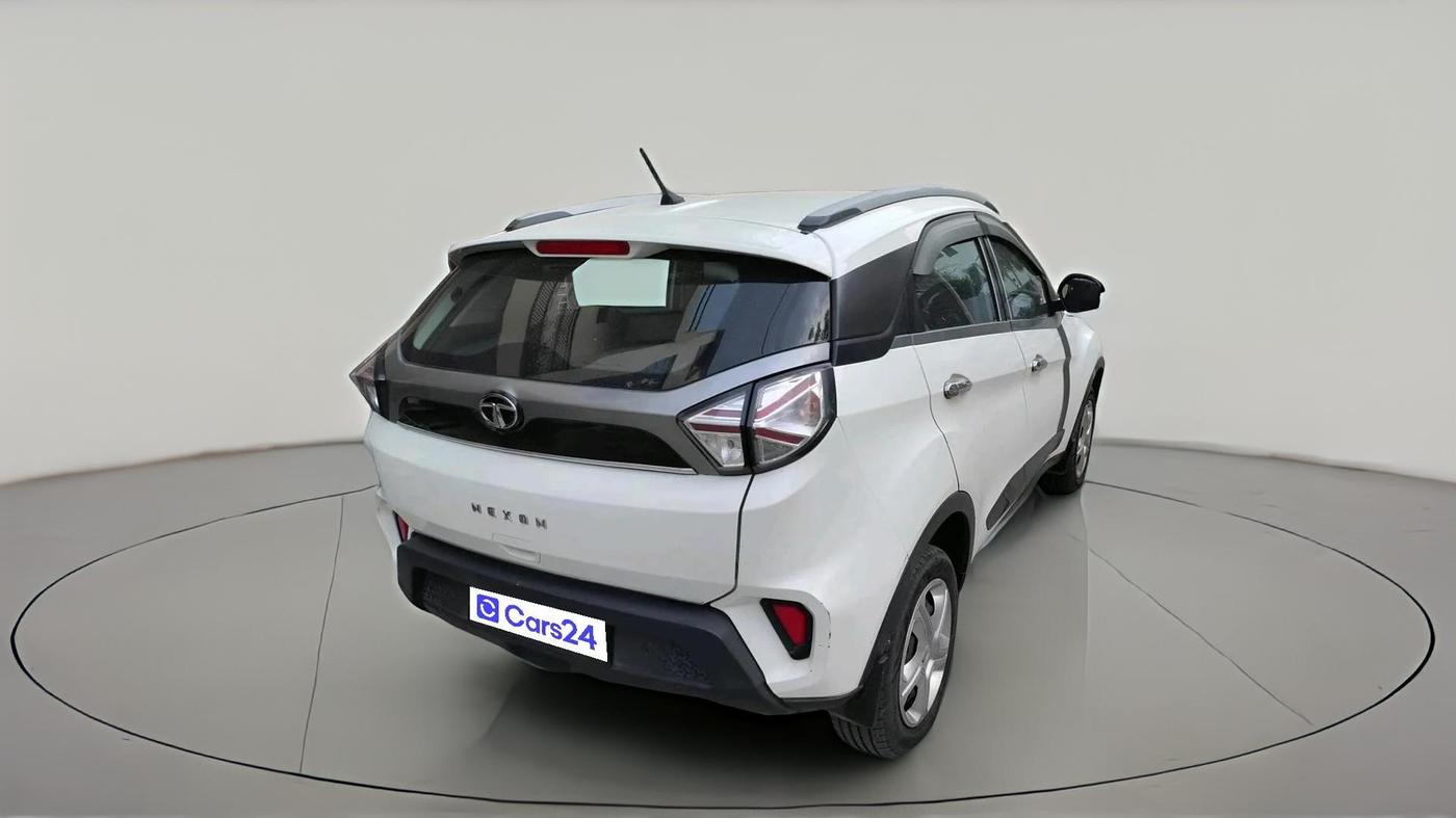 2020 Tata NEXON XM PETROL, Petrol, Manual, 70,842 km, exterior