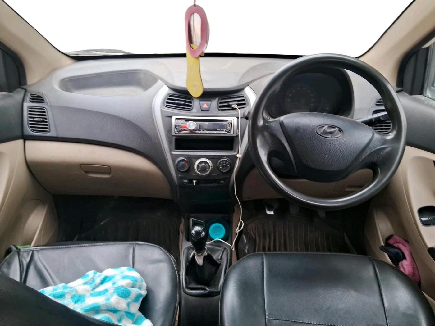 2012 Hyundai Eon ERA, CNG, Manual, 1,65,190 km, interior