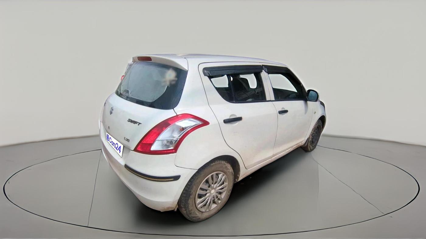2015 Maruti Swift LXI, CNG, Manual, 84,545 km, exterior