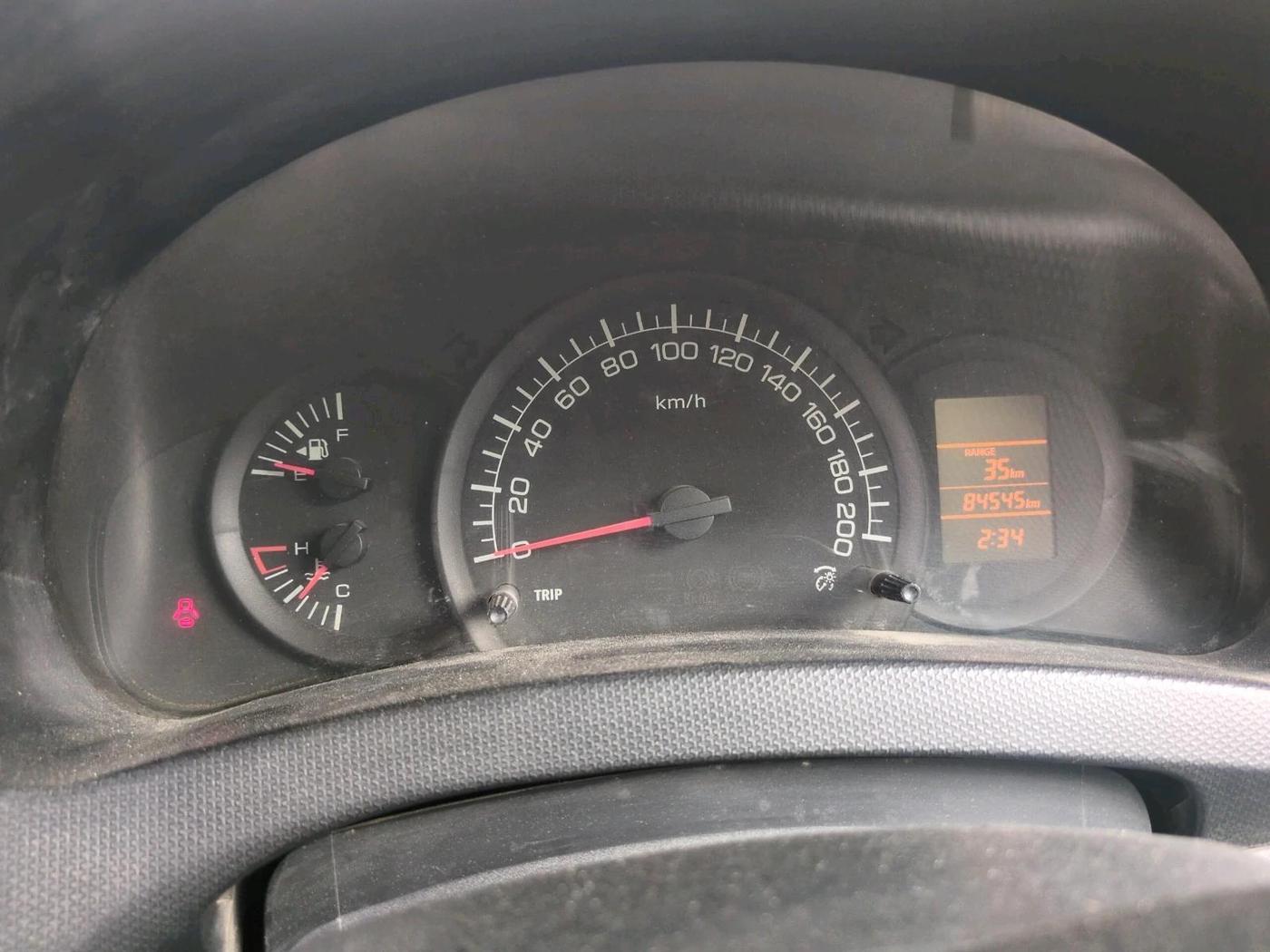 2015 Maruti Swift LXI, CNG, Manual, 84,545 km, interior