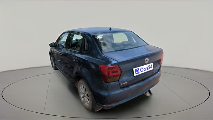2016 Volkswagen Ameo HIGHLINE1.5L, Diesel, Manual, 1,81,203 km, exterior
