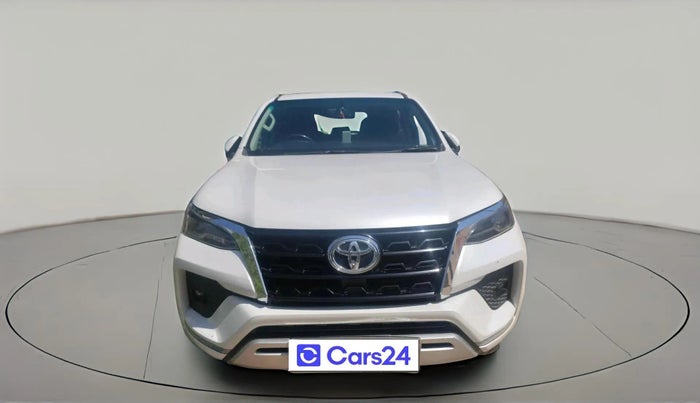 2022 Toyota Fortuner 4X4 MT 2.8 DIESEL, Diesel, Manual, 1,12,288 km, exterior