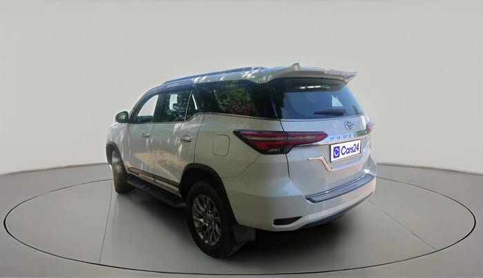 2022 Toyota Fortuner 4X4 MT 2.8 DIESEL, Diesel, Manual, 1,12,288 km, exterior