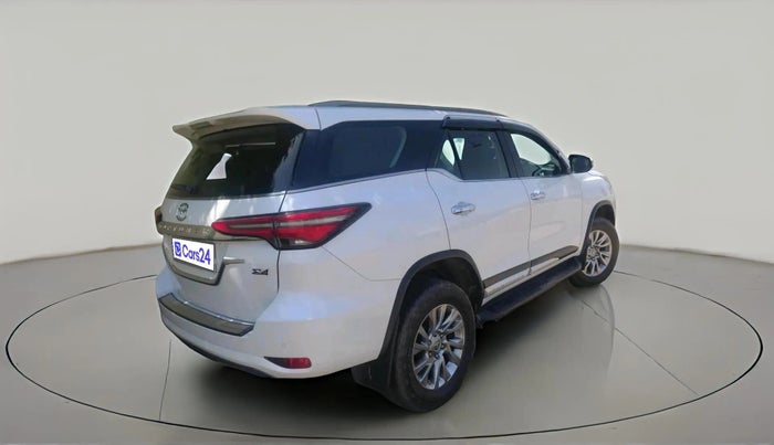 2022 Toyota Fortuner 4X4 MT 2.8 DIESEL, Diesel, Manual, 1,12,288 km, exterior