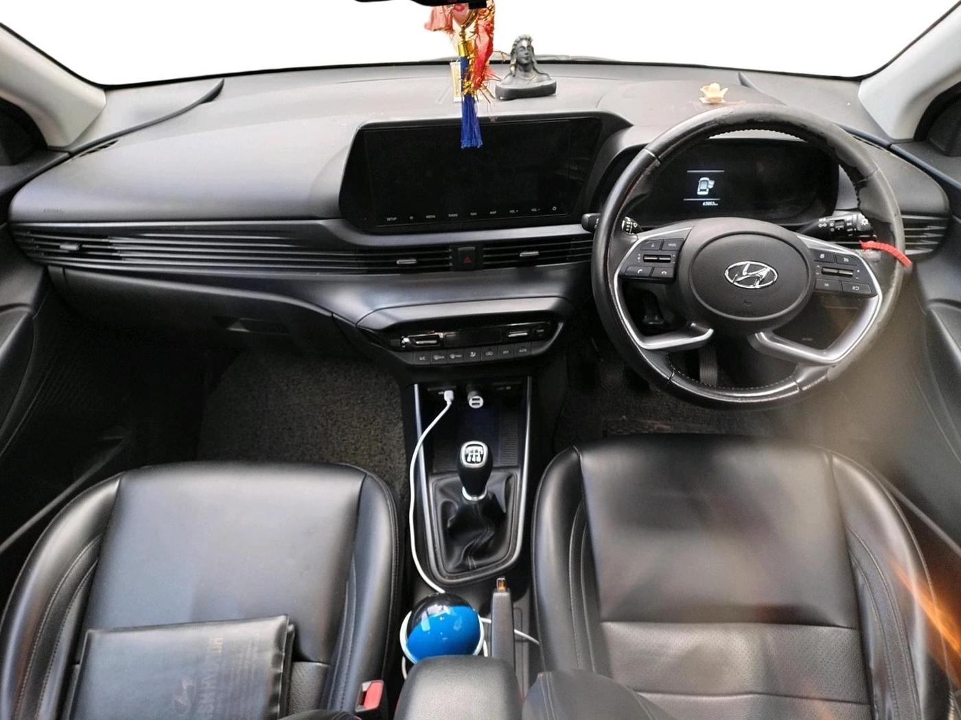 2023 Hyundai NEW I20 ASTA (O) 1.2 MT, Petrol, Manual, 63,853 km, interior