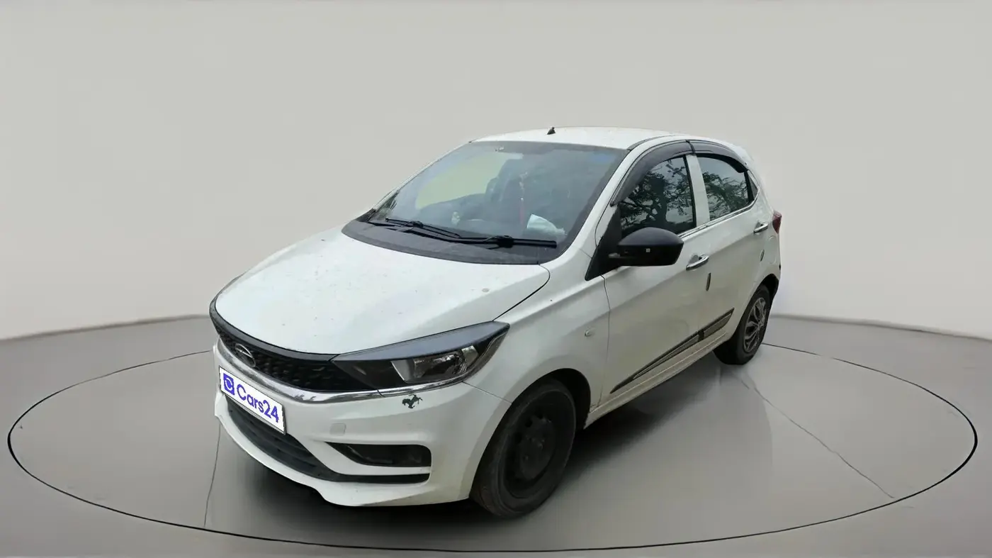 2023 Tata Tiago XE PETROL, Petrol, Manual, 25,293 km, exterior