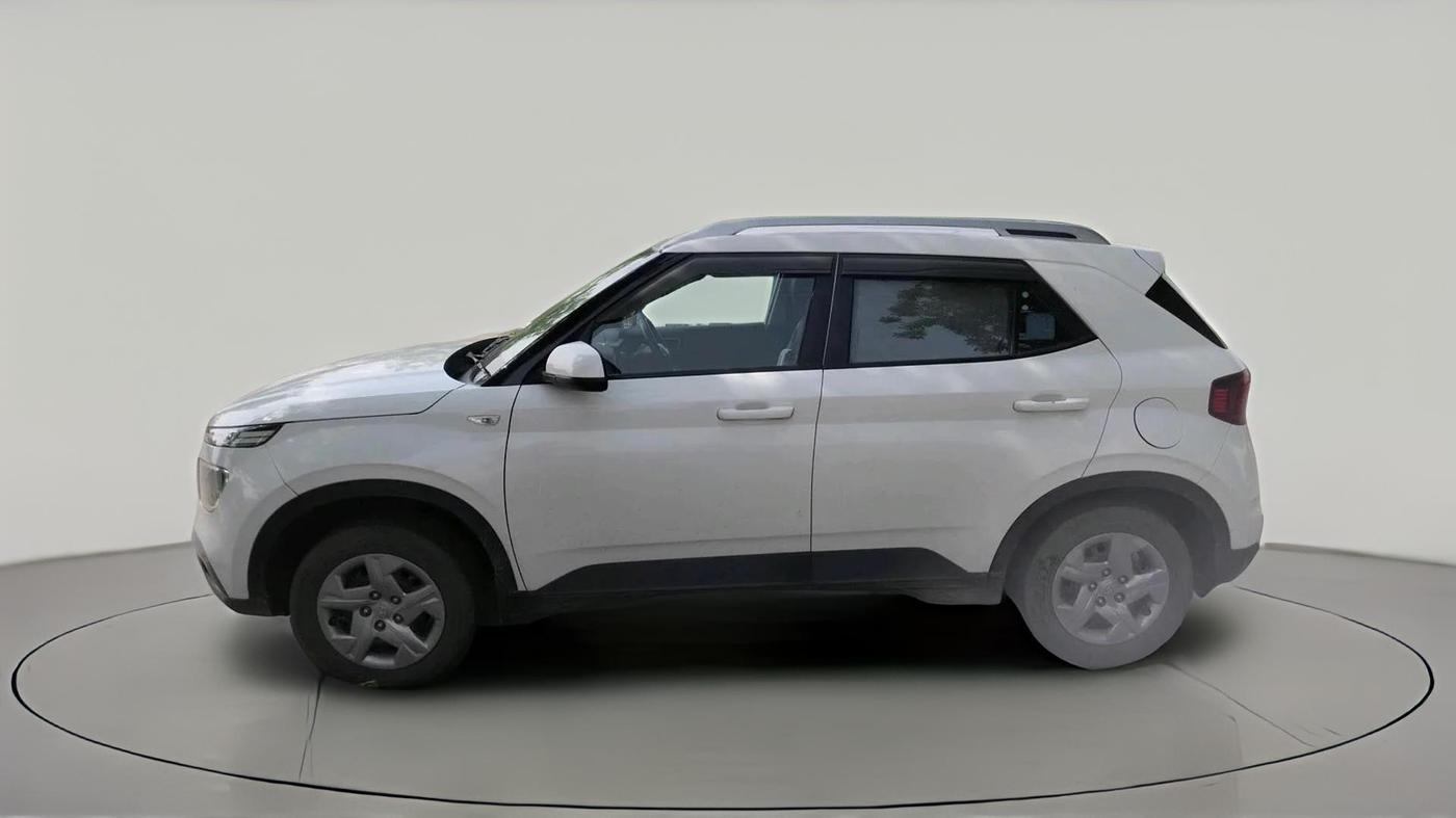 2022 Hyundai VENUE S 1.2, CNG, Manual, 1,01,913 km, exterior