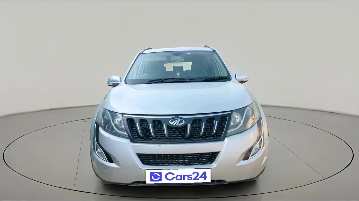 2017 Mahindra XUV500 W9 1.99, Diesel, Manual, 1,17,921 km, exterior