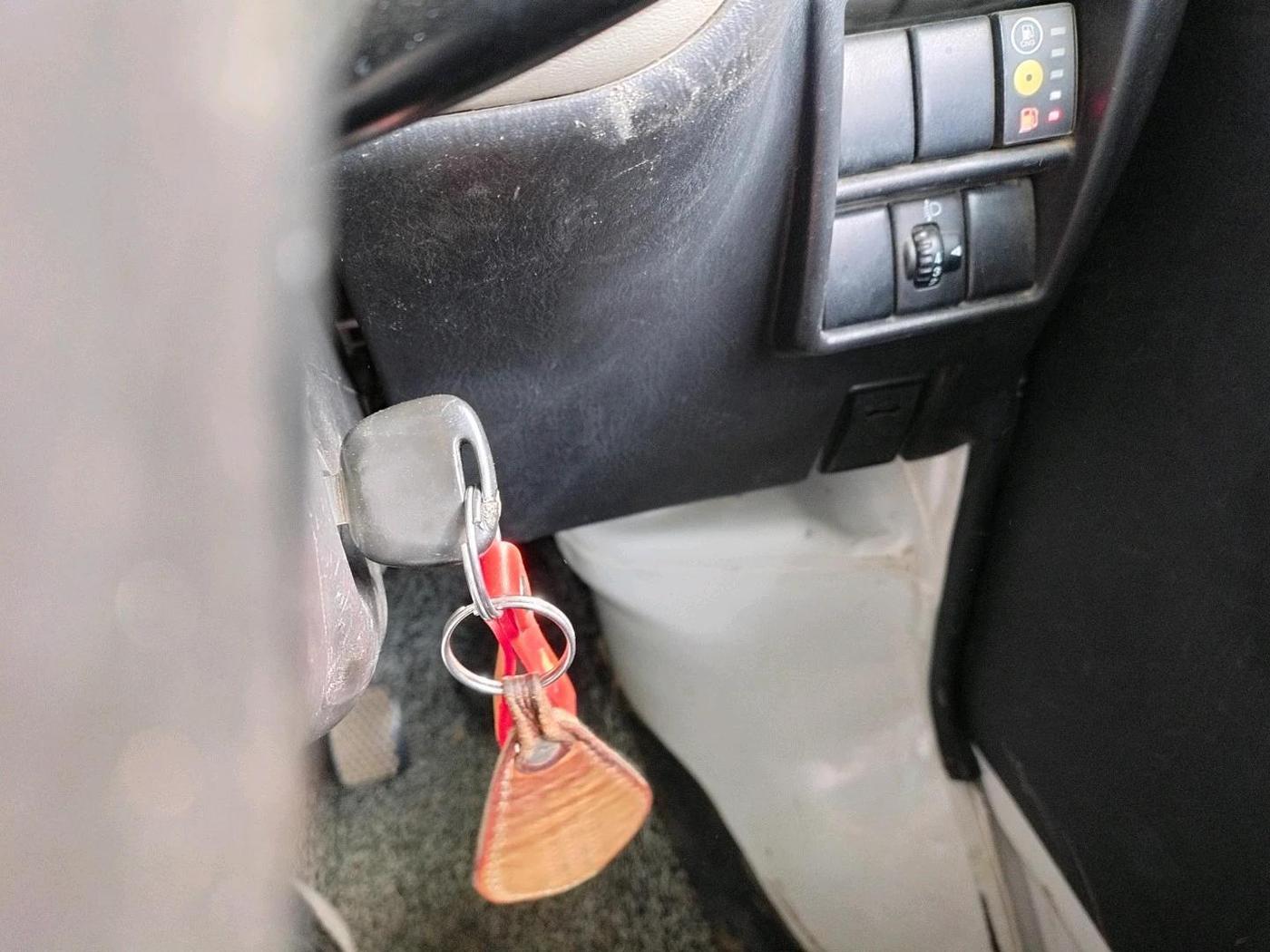 2022 Maruti Eeco 5 STR AC CNG (O), CNG, Manual, 61,374 km, interior