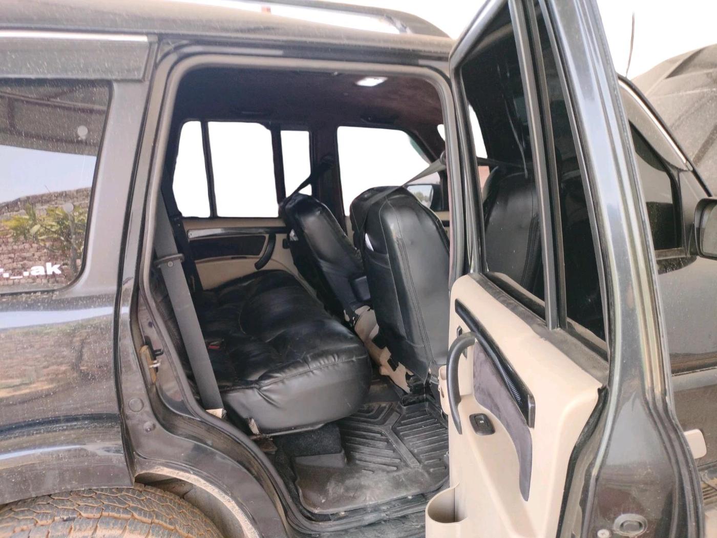 2022 Mahindra SCORPIO CLASSIC S11 7STR, Diesel, Manual, 93,206 km, interior