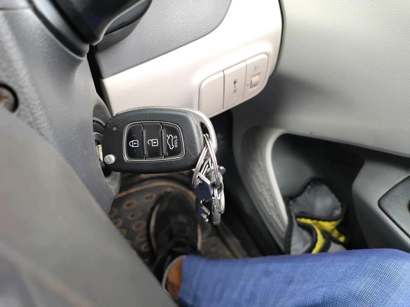 2020 Hyundai AURA S 1.2 CNG, CNG, Manual, 93,733 km, interior