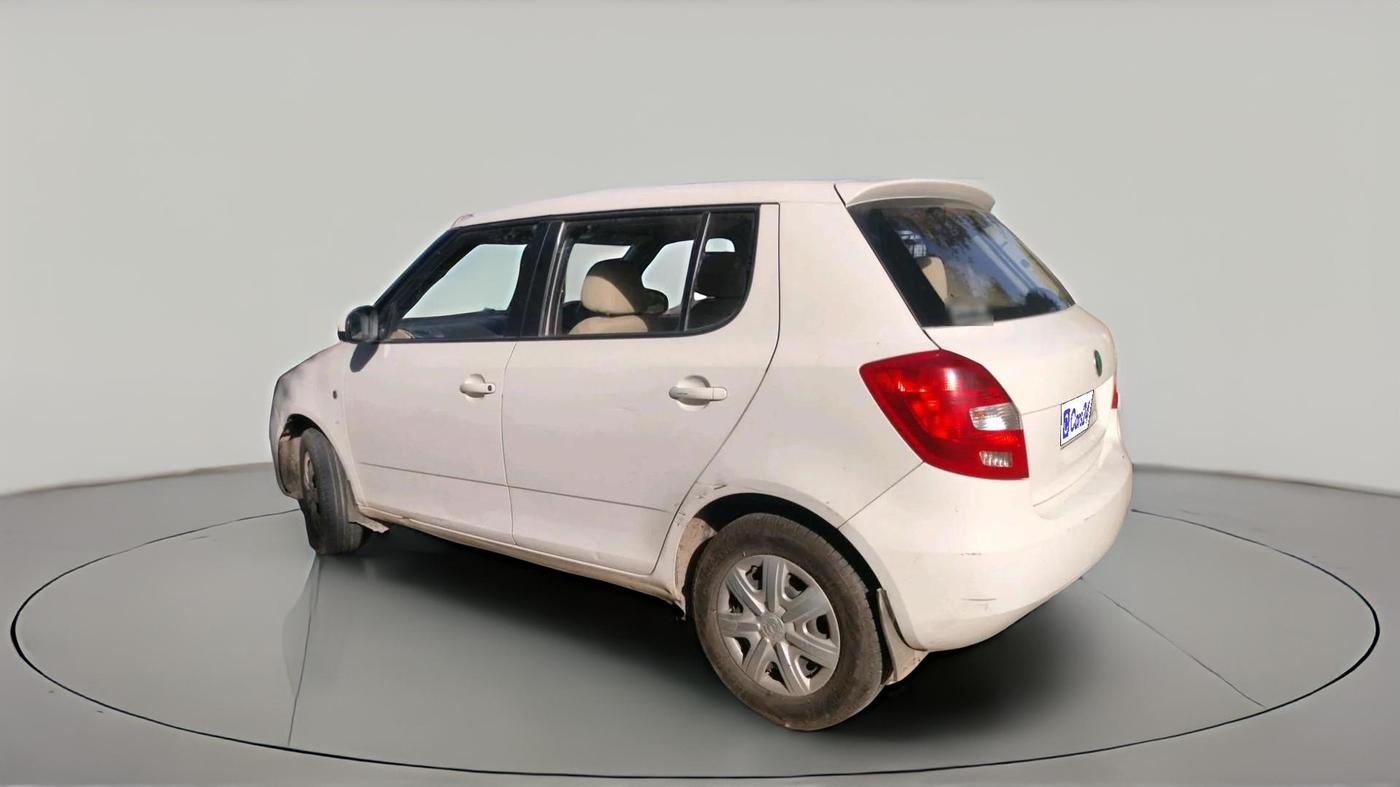2011 Skoda Fabia AMBITION 1.2 MPI, Petrol, Manual, 28,719 km, exterior