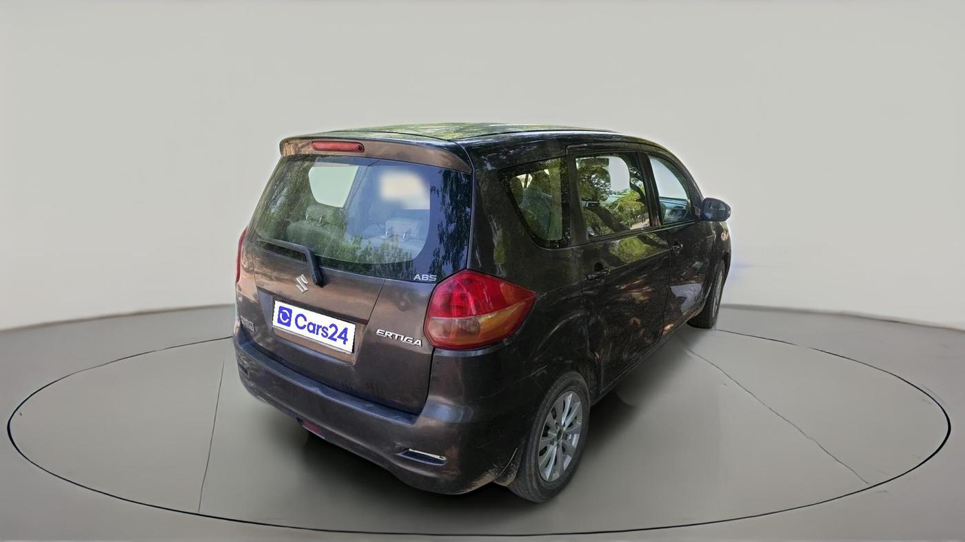 2014 Maruti Ertiga ZXI, Petrol, Manual, 2,35,225 km, exterior