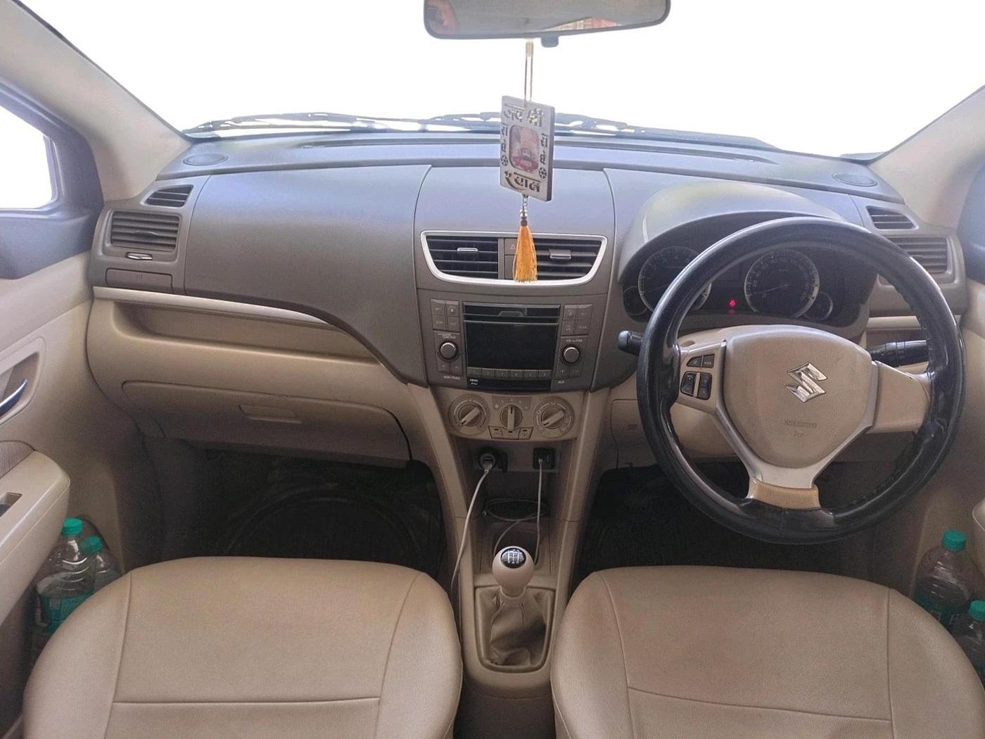 2014 Maruti Ertiga ZXI, Petrol, Manual, 2,35,225 km, interior