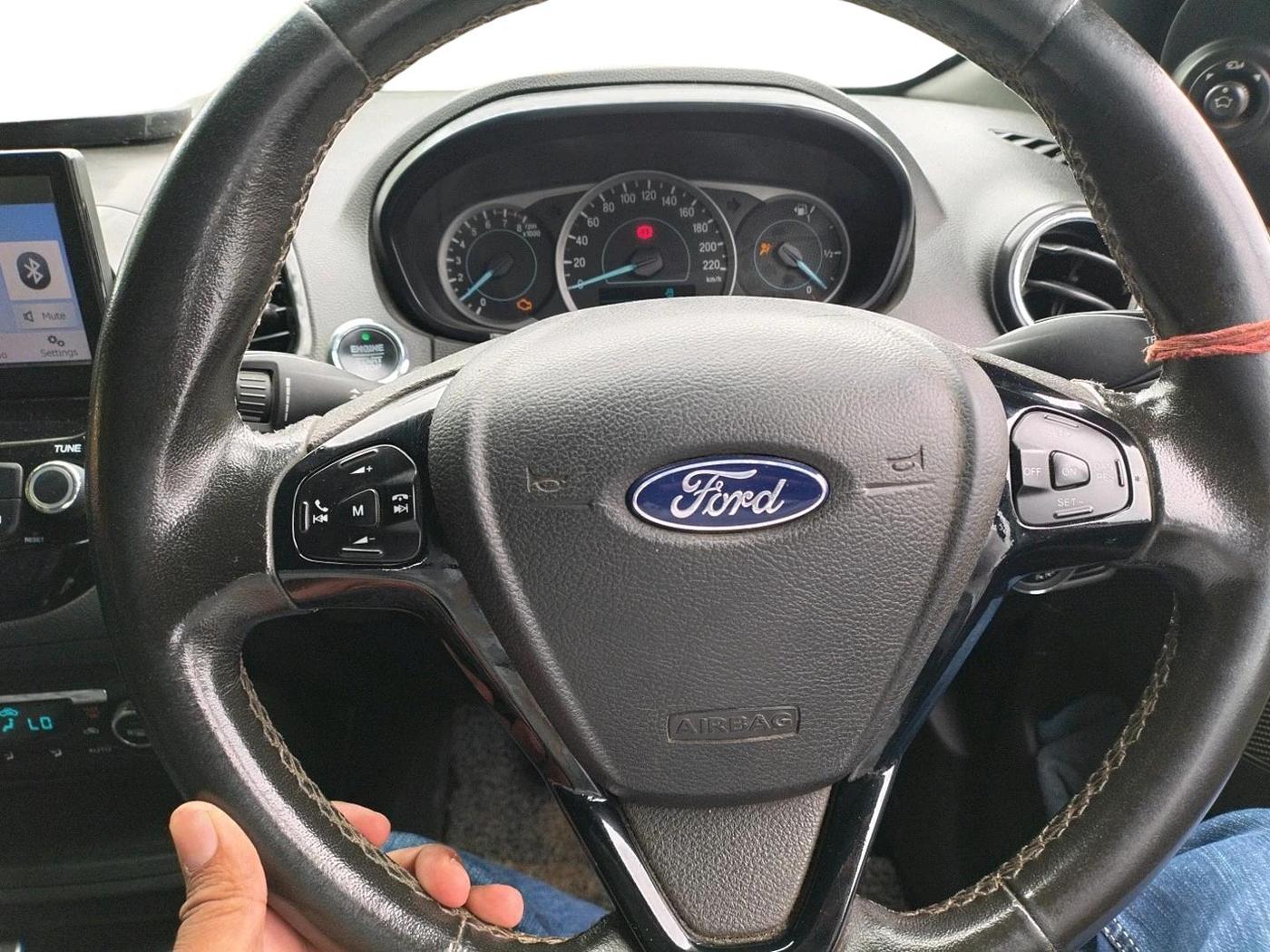 2019 Ford New Figo TITANIUM BLU 1.2 PETROL, Petrol, Manual, 88,785 km, interior