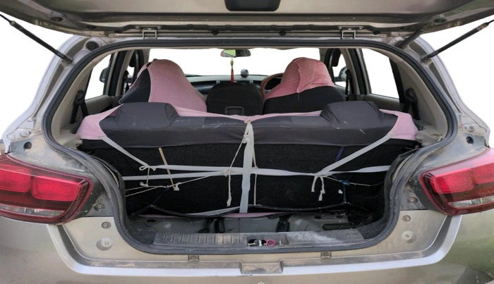 2016 Mahindra Kuv100 K4 D 6 STR, Diesel, Manual, 39,559 km, exterior