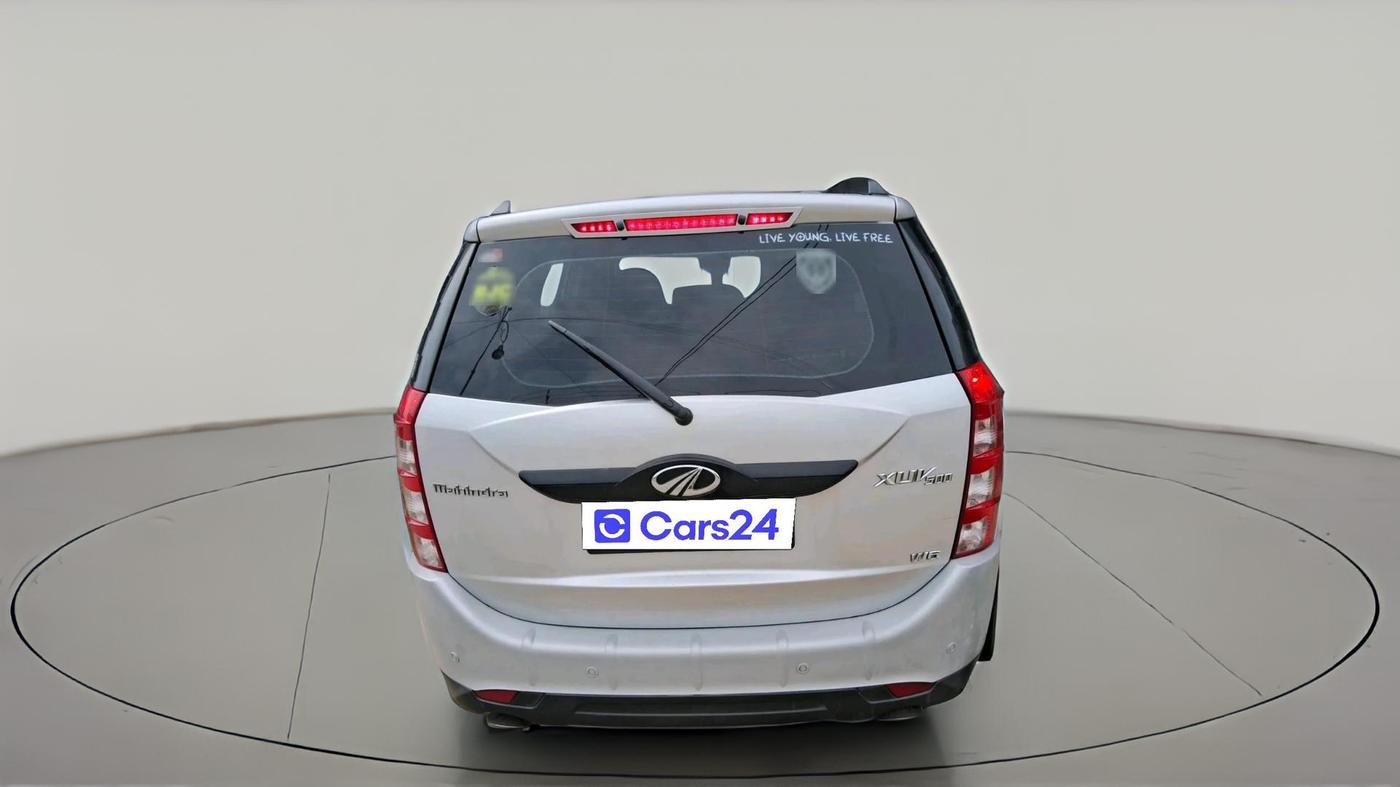 2017 Mahindra XUV500 W6 1.99, Diesel, Manual, 79,537 km, exterior