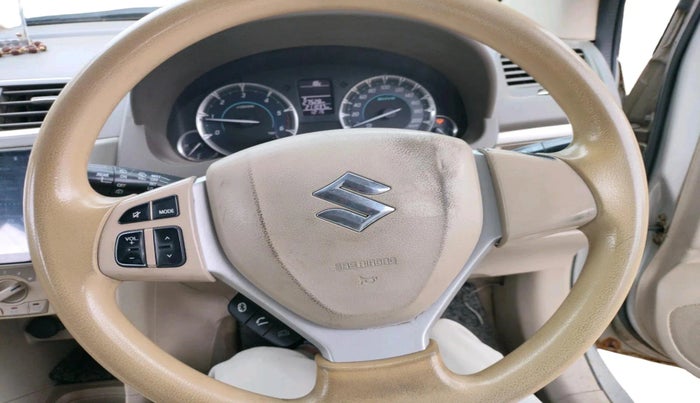 2015 Maruti Ertiga ZDI SHVS, Diesel, Manual, 2,11,037 km, interior