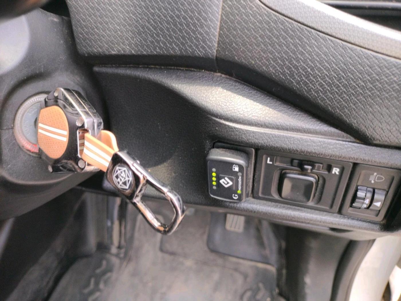 2020 Maruti Vitara Brezza LXI, CNG, Manual, 1,21,391 km, interior