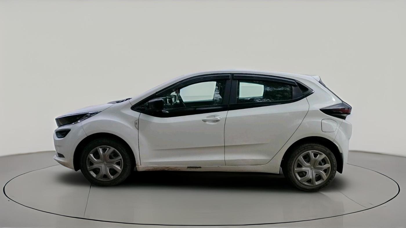 2023 Tata ALTROZ XM PLUS PETROL, Petrol, Manual, 30,723 km, exterior