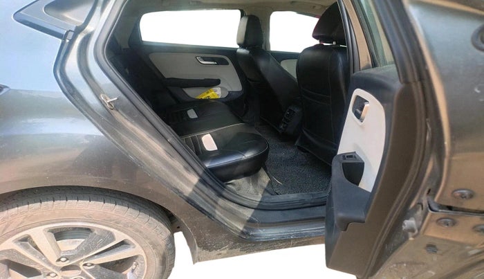 2023 Tata ALTROZ XZ PLUS SUNROOF CNG, CNG, Manual, 68,229 km, interior