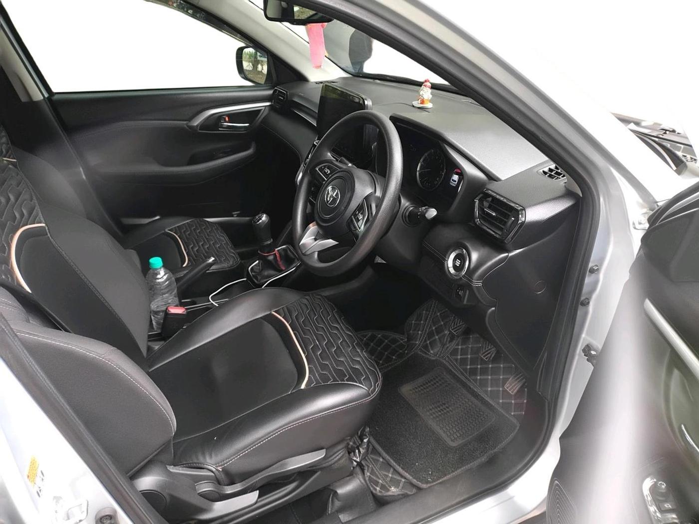 2023 Toyota URBAN CRUISER HYRYDER G NEO DRIVE, Petrol, Manual, 75,992 km, interior