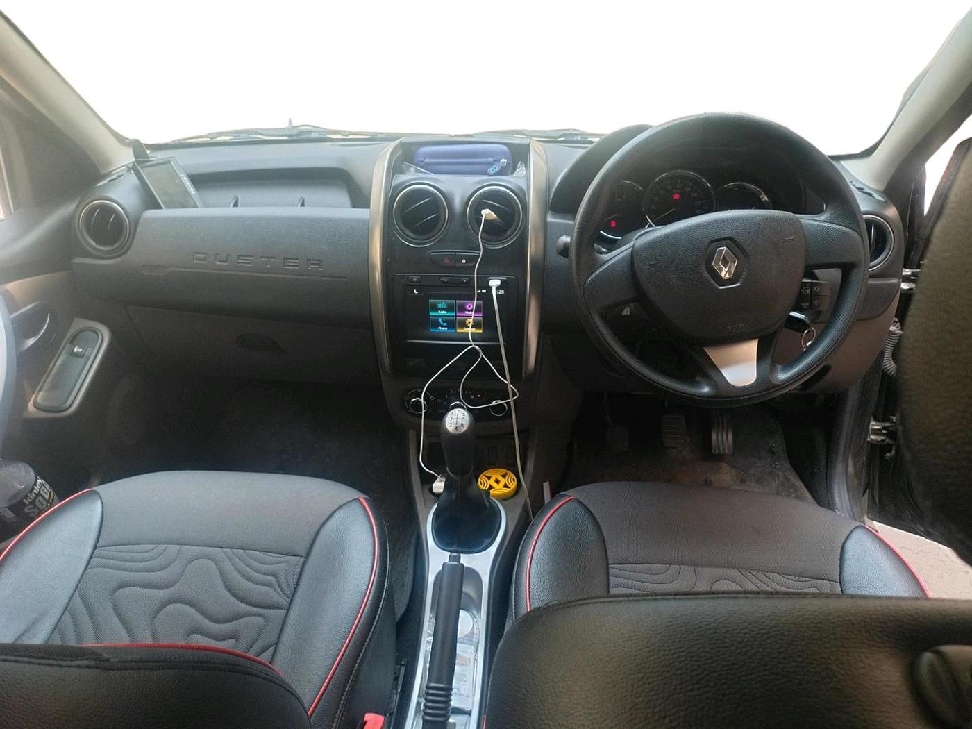 2019 Renault Duster 85 PS RXS MT DIESEL, Diesel, Manual, 63,786 km, interior