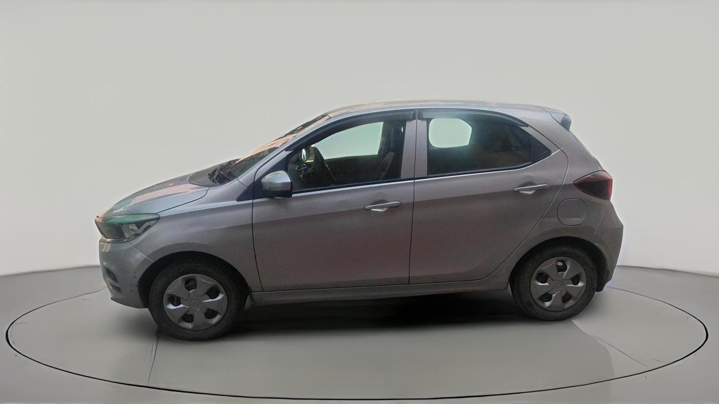 2021 Tata Tiago XT PETROL, Petrol, Manual, 1,62,676 km, exterior