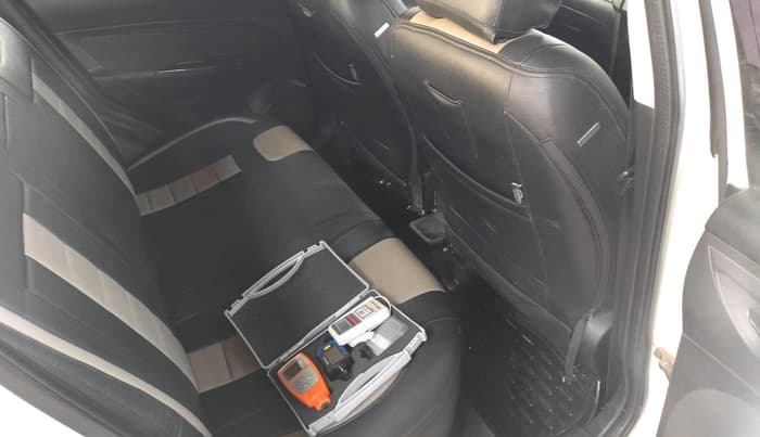 2015 Maruti Swift VDI, Diesel, Manual, 1,21,141 km, interior