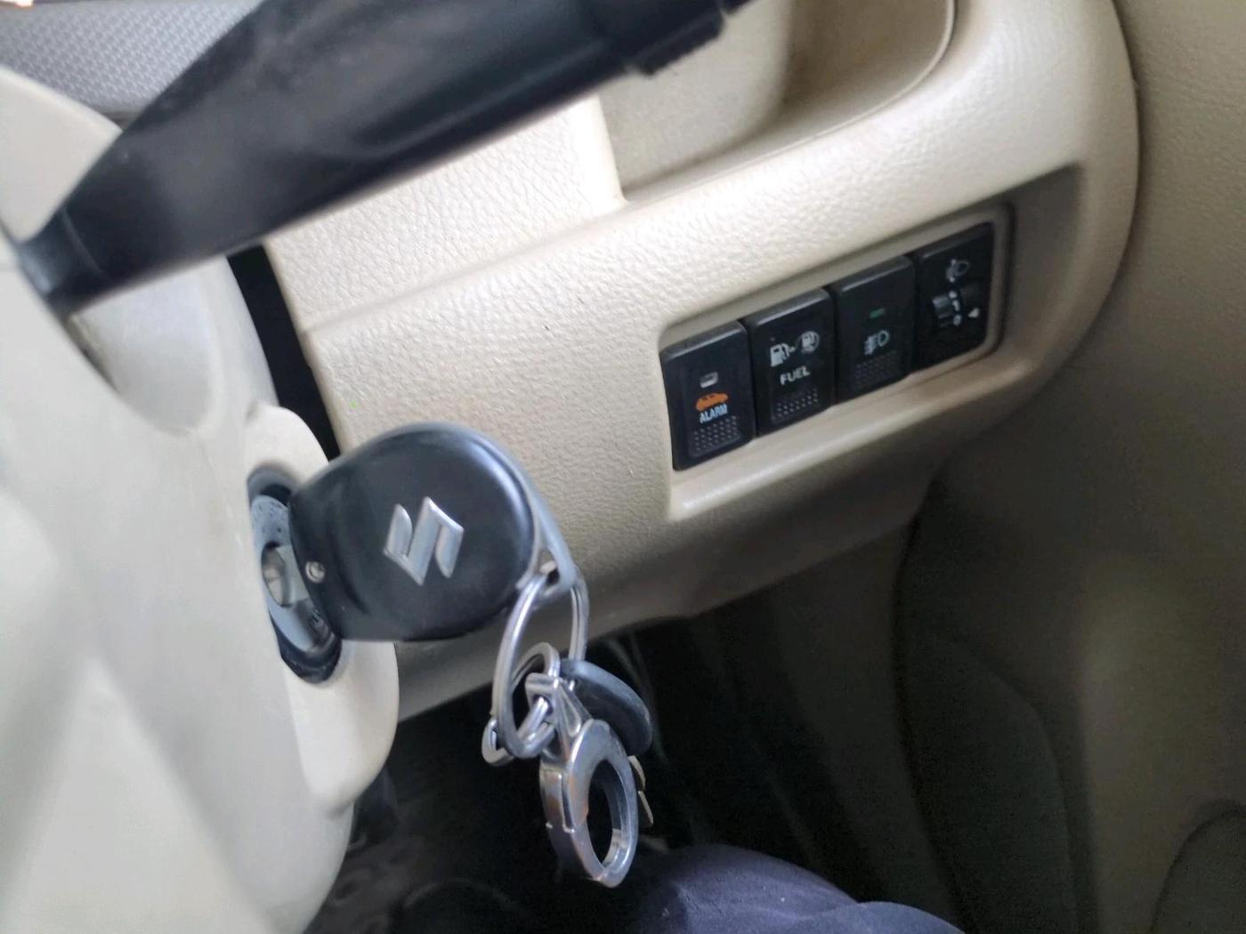 2014 Maruti Ertiga VXI CNG, CNG, Manual, 1,60,766 km, interior