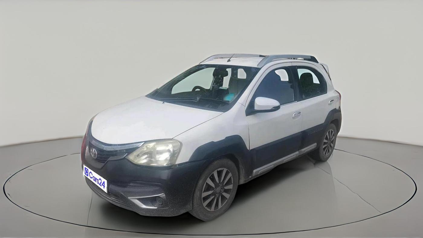 2015 Toyota Etios CROSS 1.4 VD, Diesel, Manual, 1,48,419 km, exterior