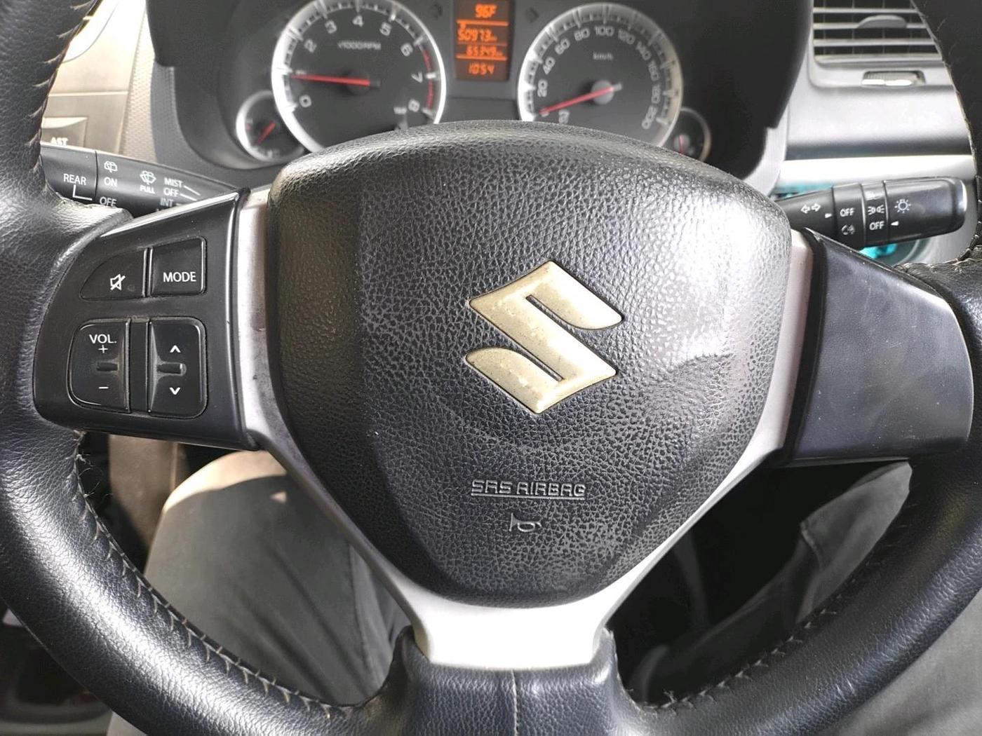 2011 Maruti Swift ZXI, Petrol, Manual, 65,349 km, interior