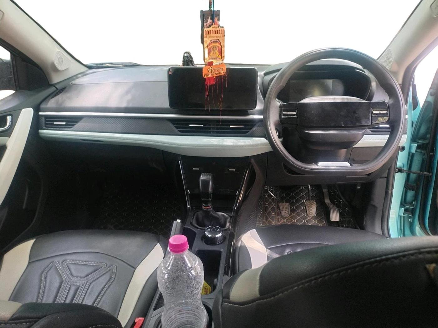 2023 Tata NEXON CREATIVE + SUNROOF 1.2 PETROL, Petrol, Manual, 39,000 km, interior