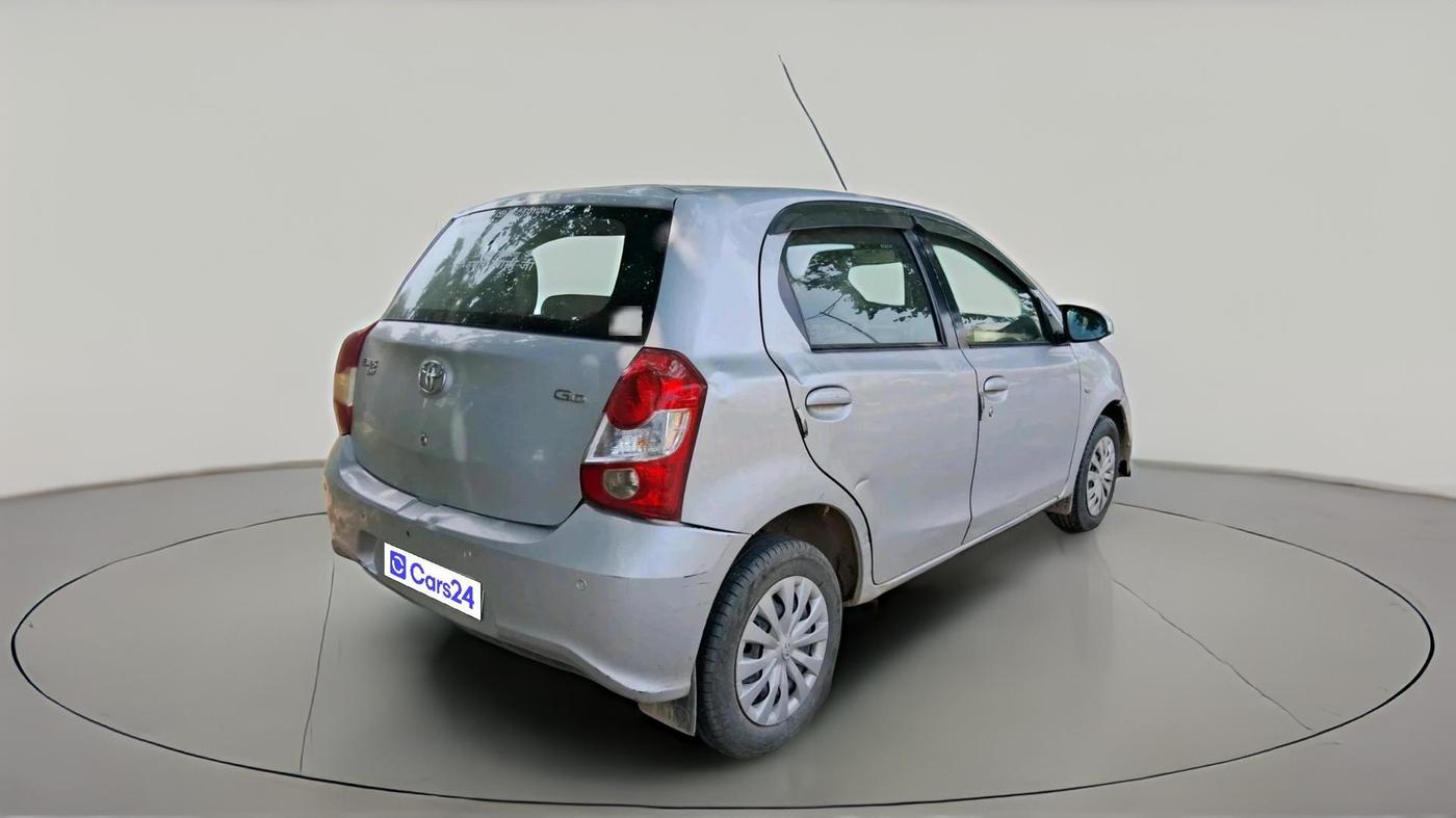2017 Toyota Etios Liva GD, Diesel, Manual, 1,37,066 km, exterior