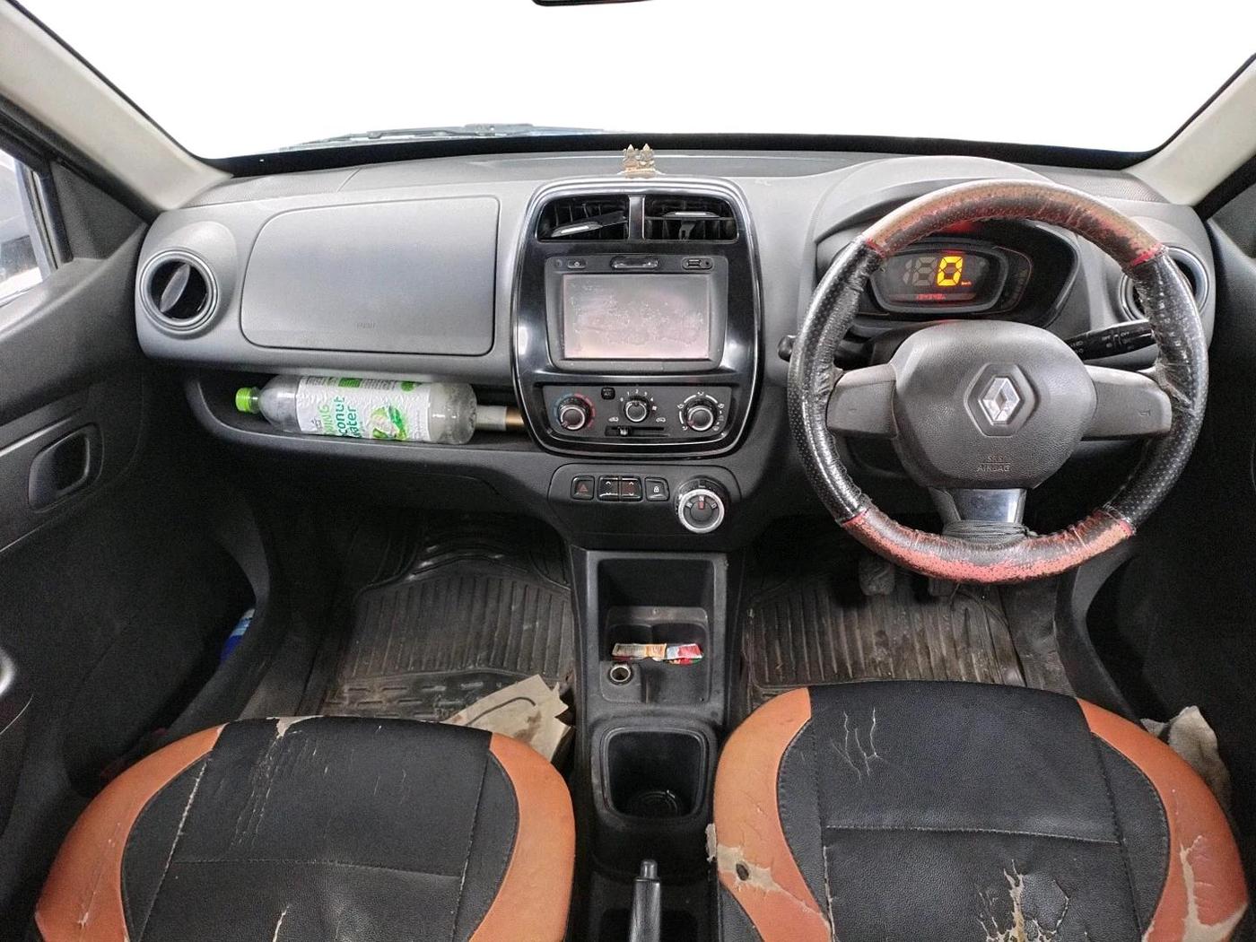 2018 Renault Kwid RXT 1.0 AMT (O), CNG, Automatic, 1,34,348 km, interior