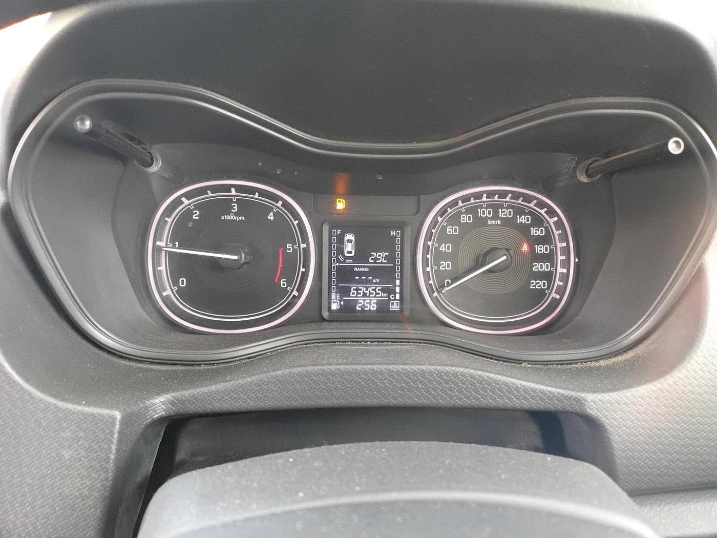 2016 Maruti Vitara Brezza ZDI PLUS DUAL TONE, Diesel, Manual, 63,455 km, interior