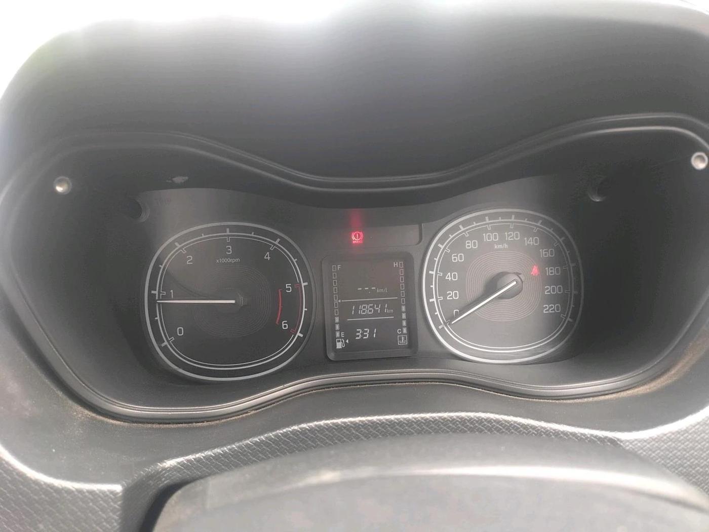 2017 Maruti Vitara Brezza VDI (O), Diesel, Manual, 1,18,641 km, interior