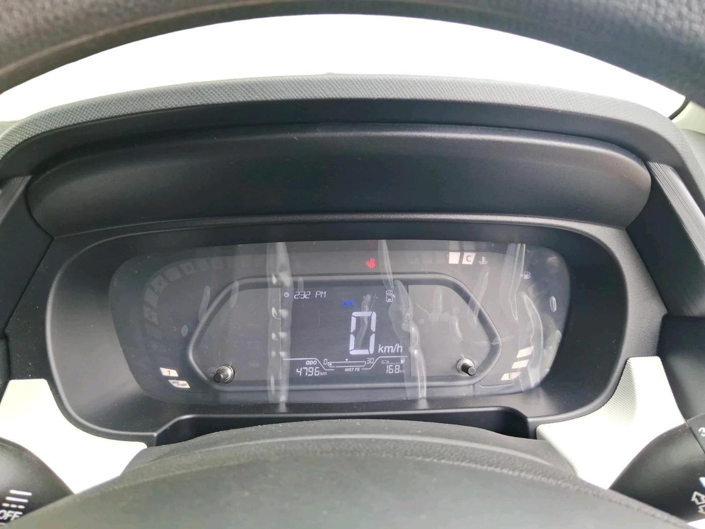 2025 Tata PUNCH PURE MT, Petrol, Manual, 4,796 km, interior